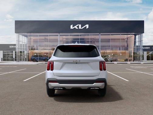 Glacial White Pearl 2026 Kia Sorento LX