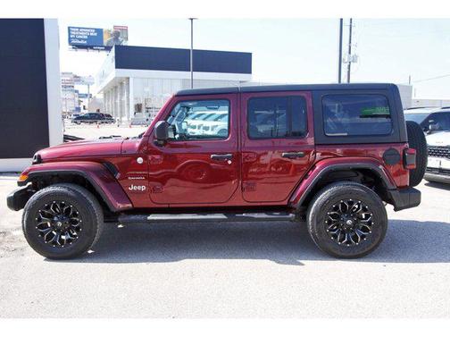2022 Jeep Wrangler Unlimited Sahara