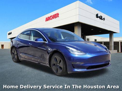 2020 Tesla Model 3 Standard Range