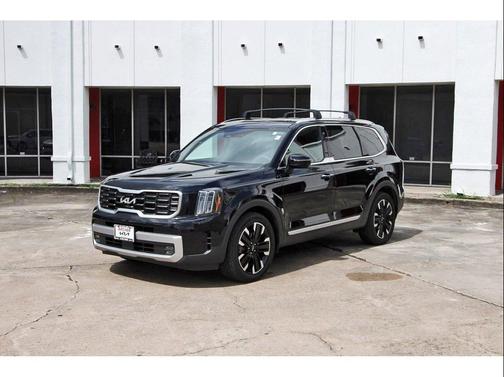 Ebony Black 2023 Kia Telluride SX