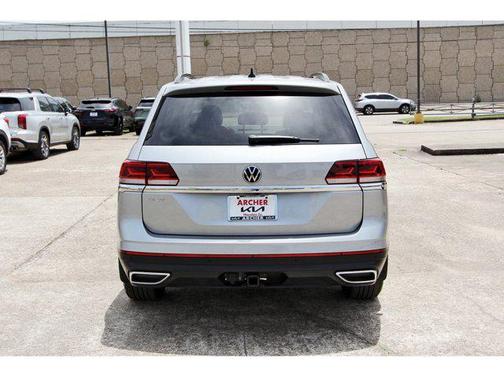 2022 Volkswagen Atlas 3.6L SE w/Technology