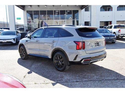 2023 Kia Sorento EX