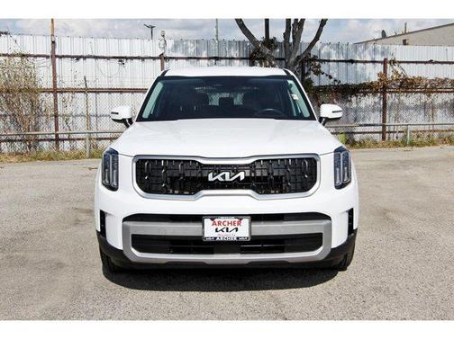 2023 Kia Telluride LX