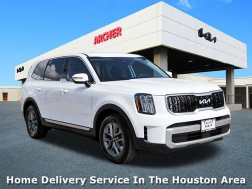 2023 Kia Telluride LX