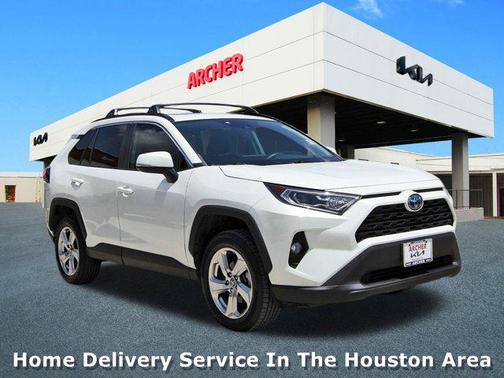 2021 Toyota RAV4 Hybrid XLE Premium