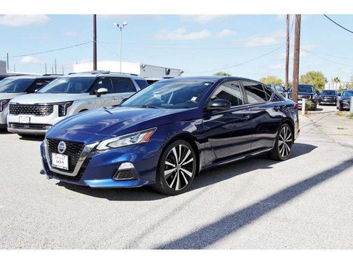 2019 Nissan Altima 2.0 SR