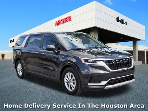 2024 Kia Carnival LX