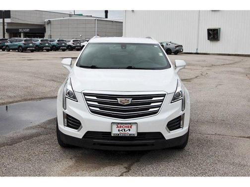 Crystal White Tricoat 2019 Cadillac XT5 Base