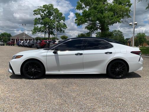 Pearl 2024 Toyota Camry XSE