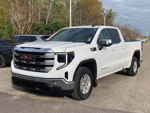2025 GMC Sierra 1500 SLE