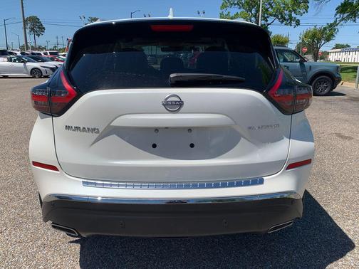 Pearl White Tricoat 2024 Nissan Murano Platinum FWD