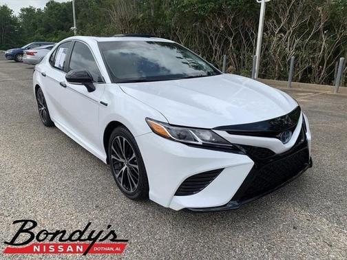 2019 Toyota Camry Hybrid SE
