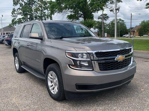 Pepperdust Metallic 2018 Chevrolet Tahoe LT