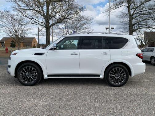2024 Nissan Armada Platinum 2WD