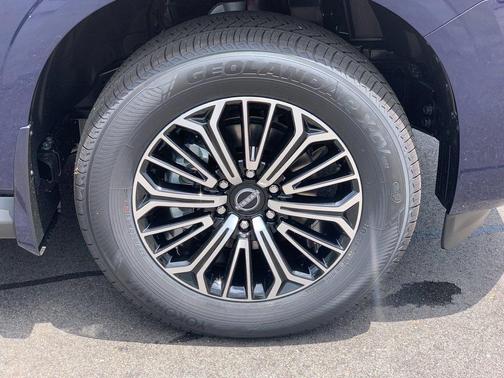 2025 Nissan Armada SL 2WD