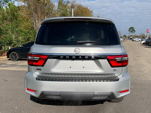 2024 Nissan Armada SL 2WD