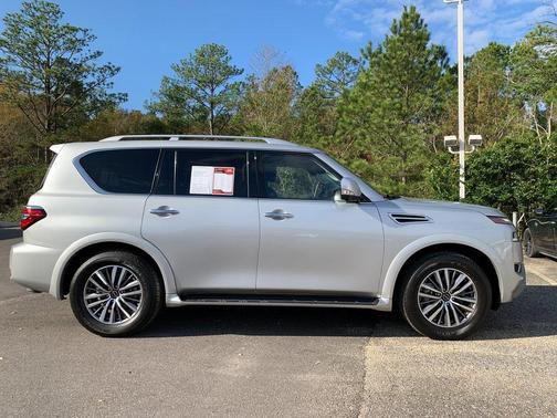 2024 Nissan Armada SL 2WD