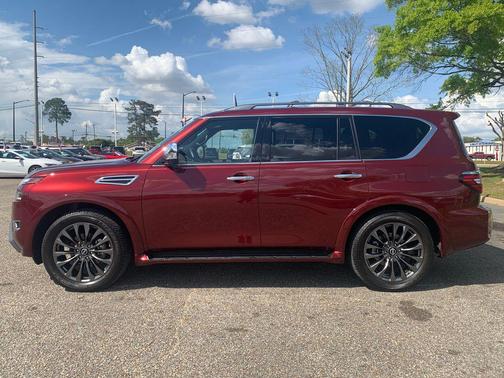 2024 Nissan Armada Platinum 2WD