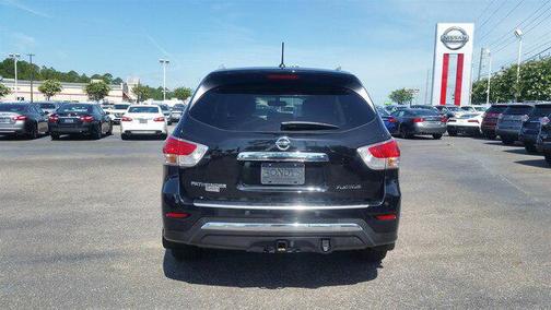 2016 Nissan Pathfinder Platinum