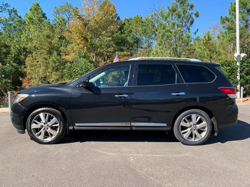 2016 Nissan Pathfinder Platinum