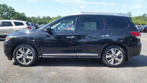 2016 Nissan Pathfinder Platinum