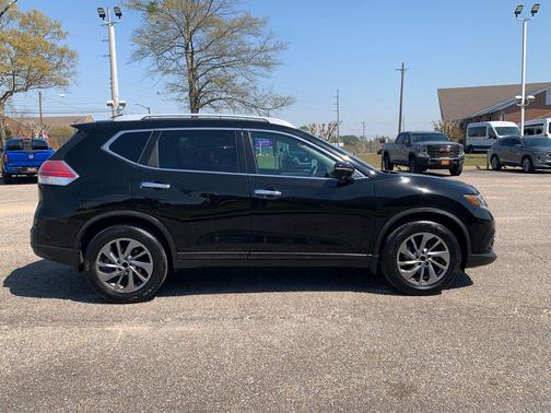 2015 Nissan Rogue SL