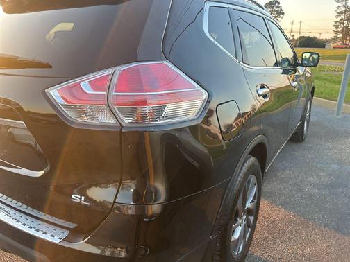 2015 Nissan Rogue SL