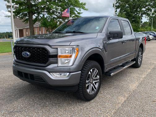 Gray Metallic 2021 Ford F-150 XL
