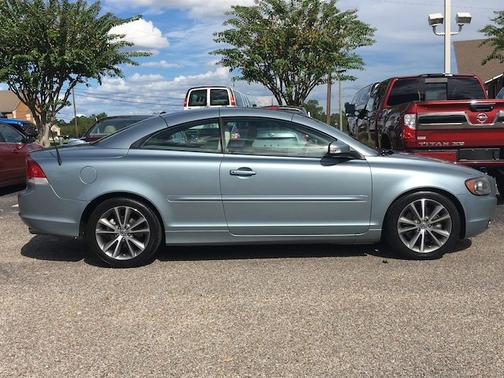 Electric Silver Metallic 2010 Volvo C70 T5