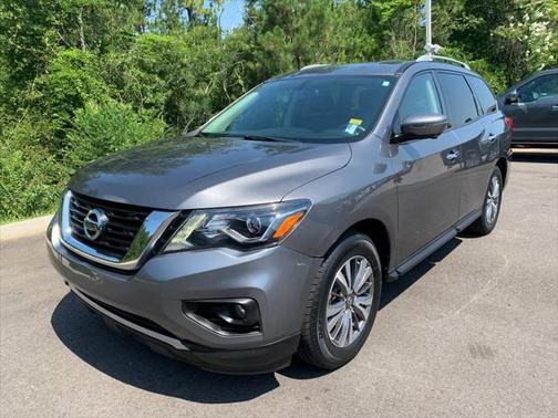 2019 Nissan Pathfinder SL