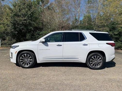 2022 Chevrolet Traverse Premier