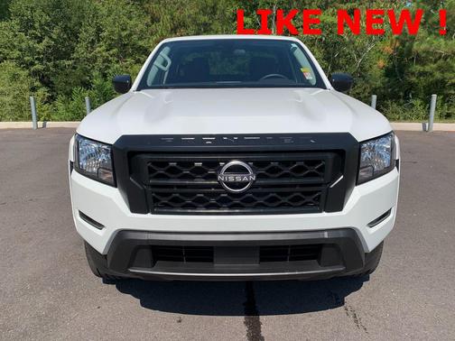 2022 Nissan Frontier S