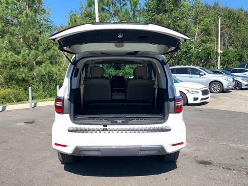 2024 Nissan Armada Platinum 2WD
