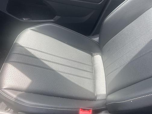 Gray 2024 Volkswagen Tiguan 2.0T SE