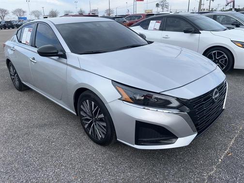 2024 Nissan Altima 2.5 SV