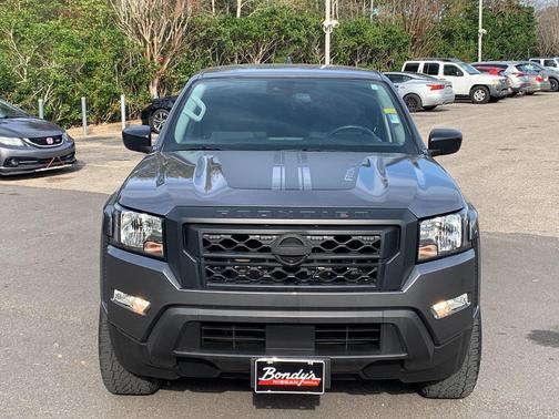 2022 Nissan Frontier S
