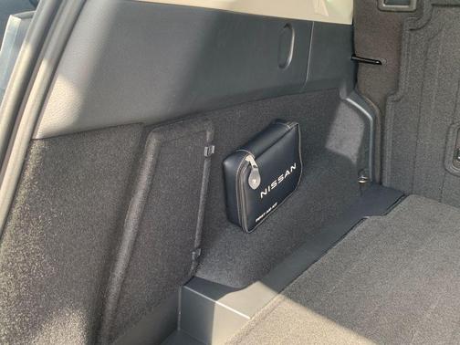 Super Black 2026 Nissan Rogue SV