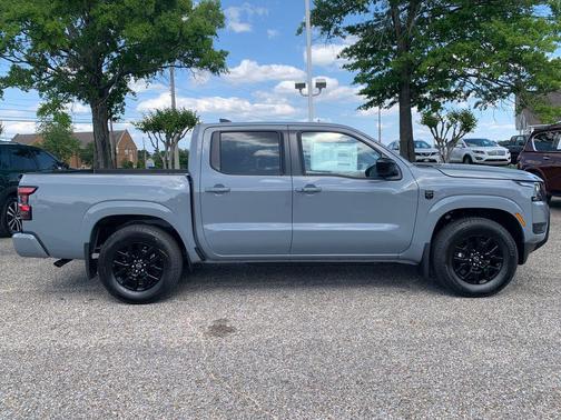 Boulder Gray Pearl 2026 Nissan Frontier SV