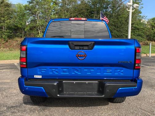 2024 Nissan Frontier PRO-X