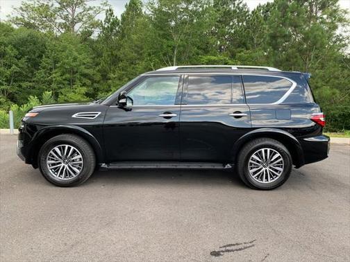 2024 Nissan Armada SL 2WD