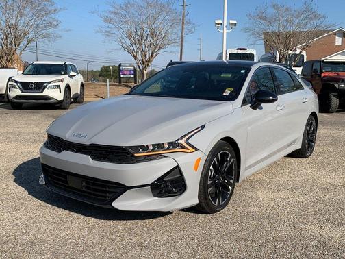2022 Kia K5 GT-Line