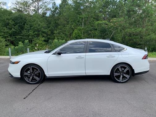 2024 Honda Accord Hybrid Base