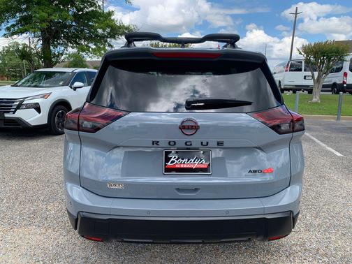 Boulder Gray Pearl 2026 Nissan Rogue Rock Creek