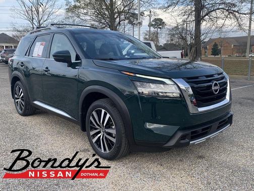 2024 Nissan Pathfinder Platinum FWD