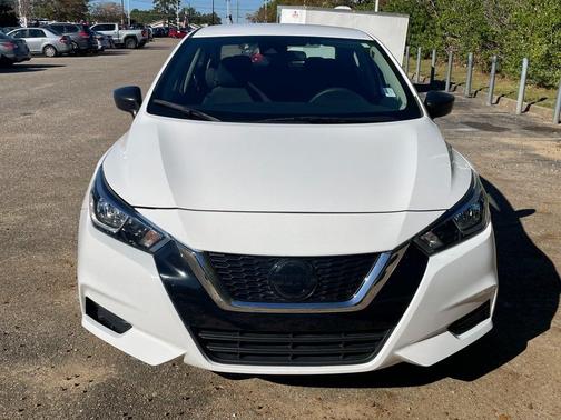 2021 Nissan Versa 1.6 S