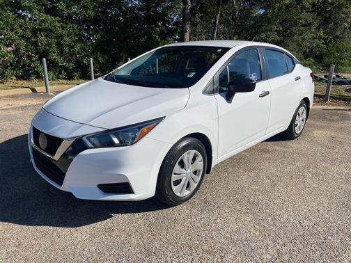 2021 Nissan Versa 1.6 S