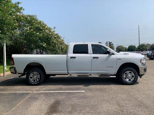 2021 RAM 2500 Tradesman Crew Cab 4x4 8' Box