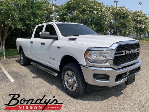 2021 RAM 2500 Tradesman Crew Cab 4x4 8' Box