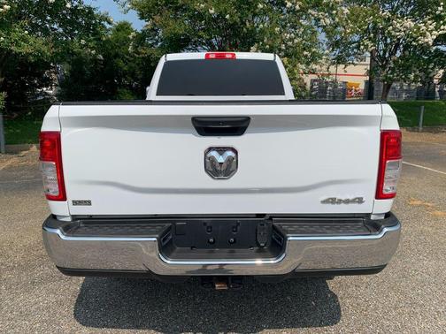 2021 RAM 2500 Tradesman Crew Cab 4x4 8' Box