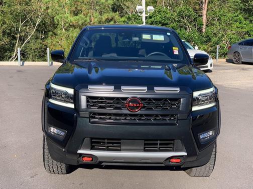 2025 Nissan Frontier PRO-X